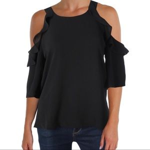 Coral AQUA open shoulder ruffle top 🌺